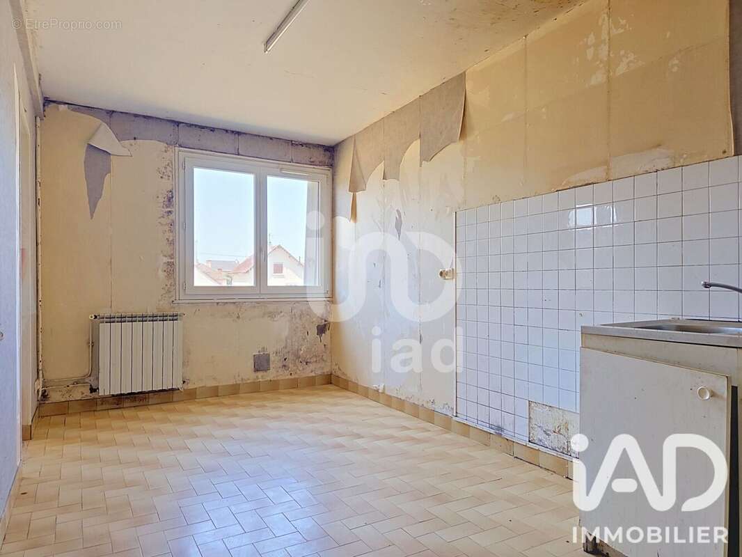 Appartement 63 m² à Vierzon  - photo 2