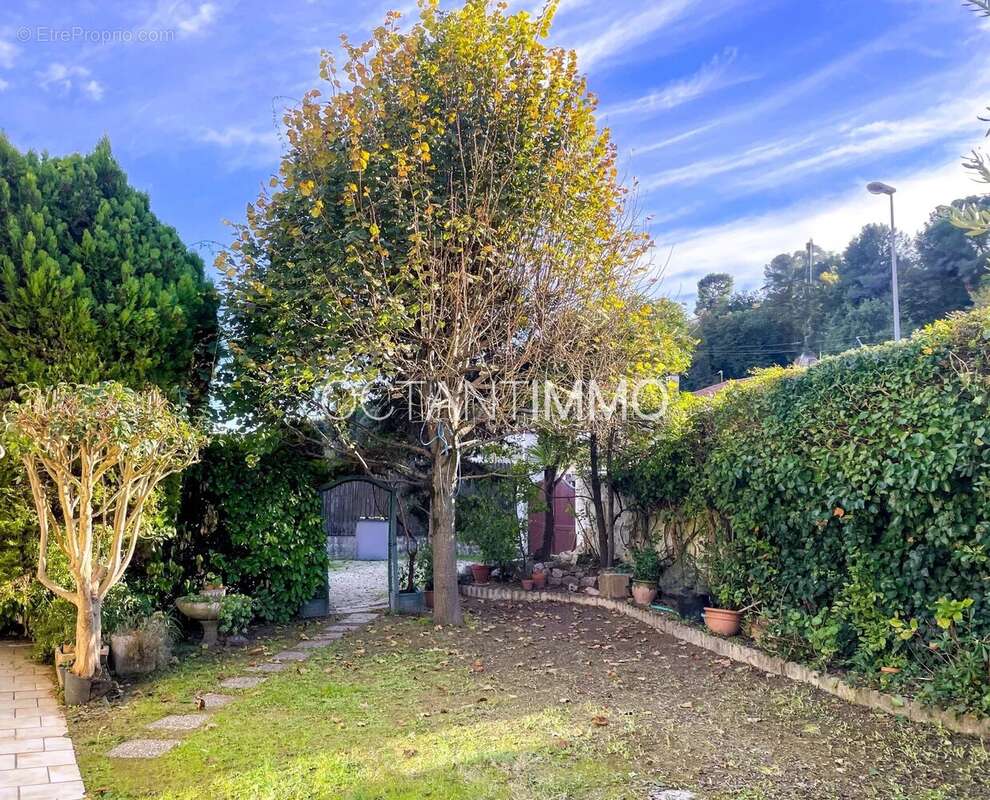 Maison à CAGNES-SUR-MER