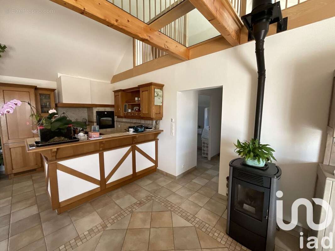 Photo 8 - Maison à YVIAS