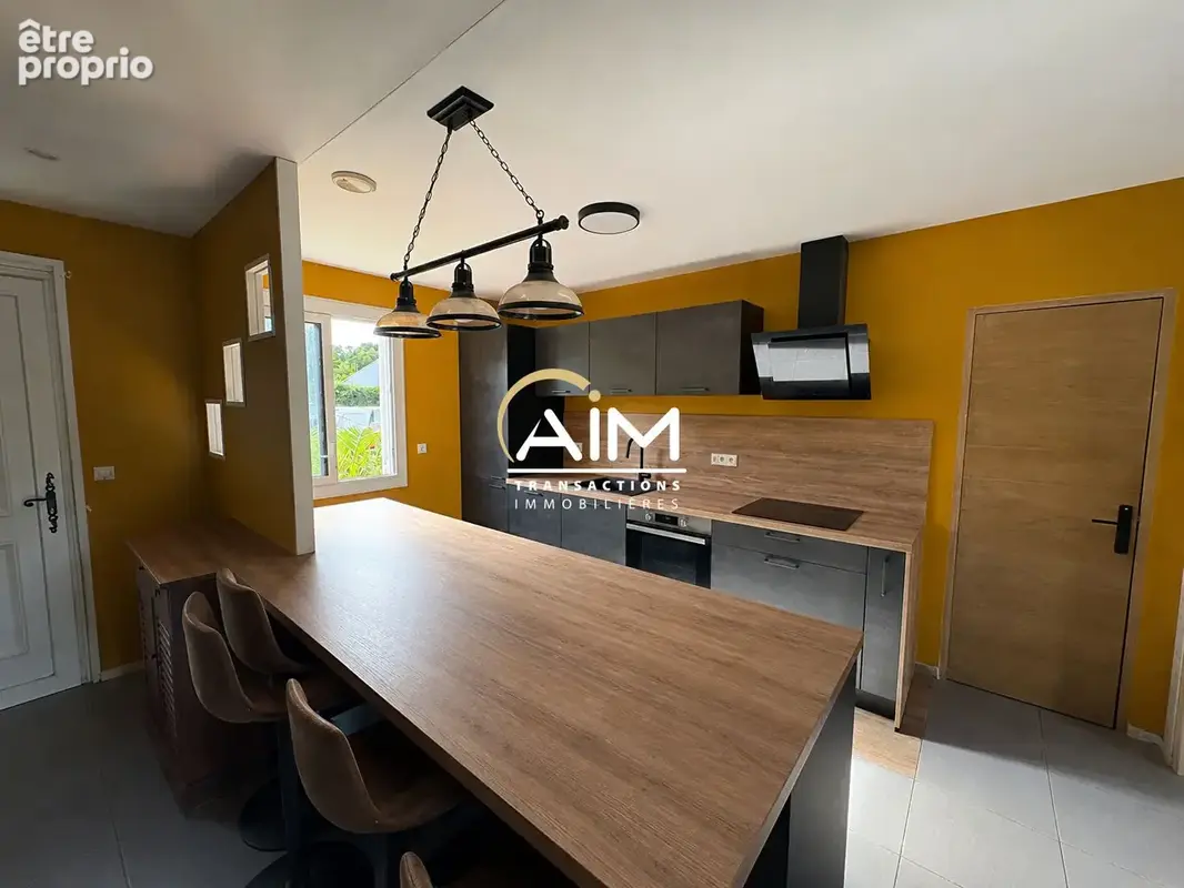 Maison familiale 5 chambres - Auzouer-en-Touraine / Château-Renault - photo 2