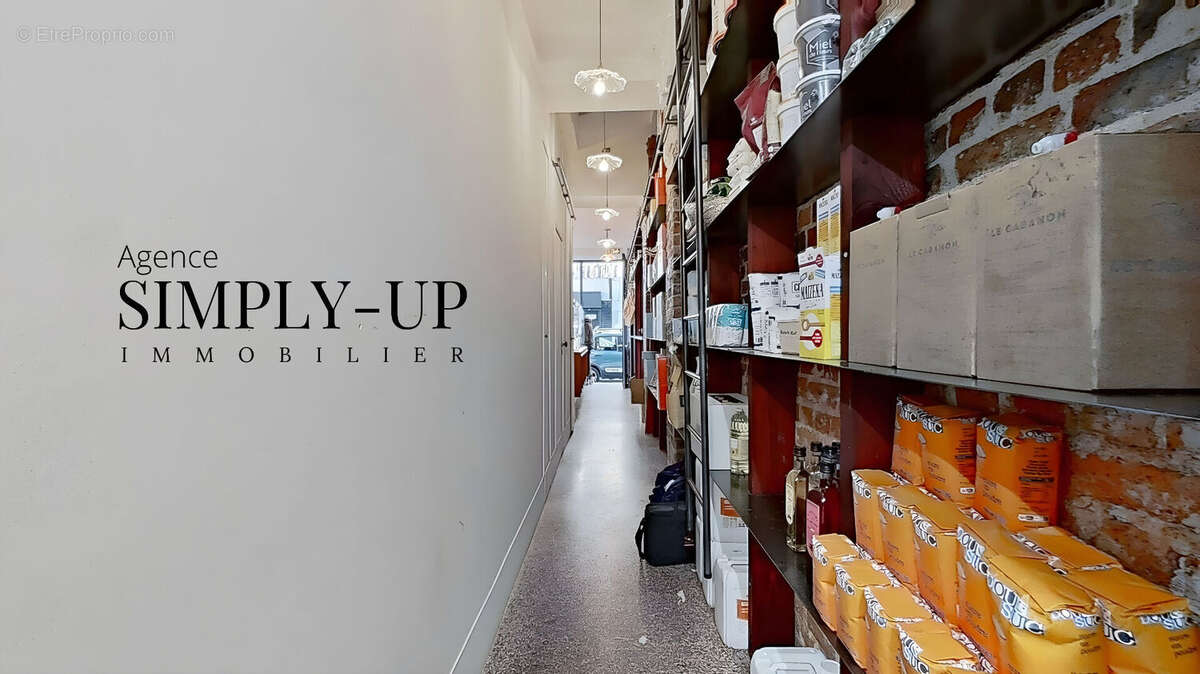 Commerce à PARIS-20E