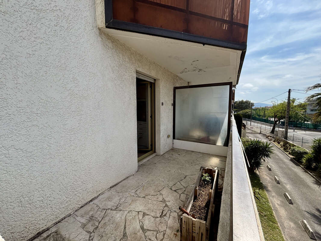 Appartement à FREJUS