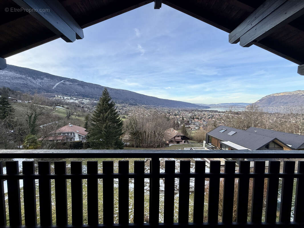 Maison à SAINT-JORIOZ