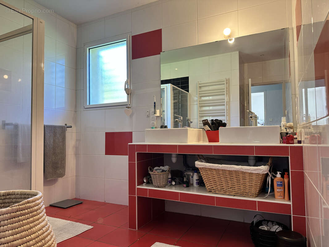 Maison à LA FOUILLOUSE