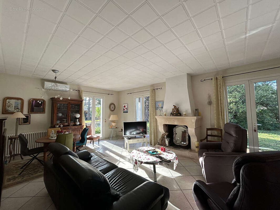 Belle villa de 160 m² dans un parc paysagé de 4 500 m²-  Sud de Carcassonne - photo 6