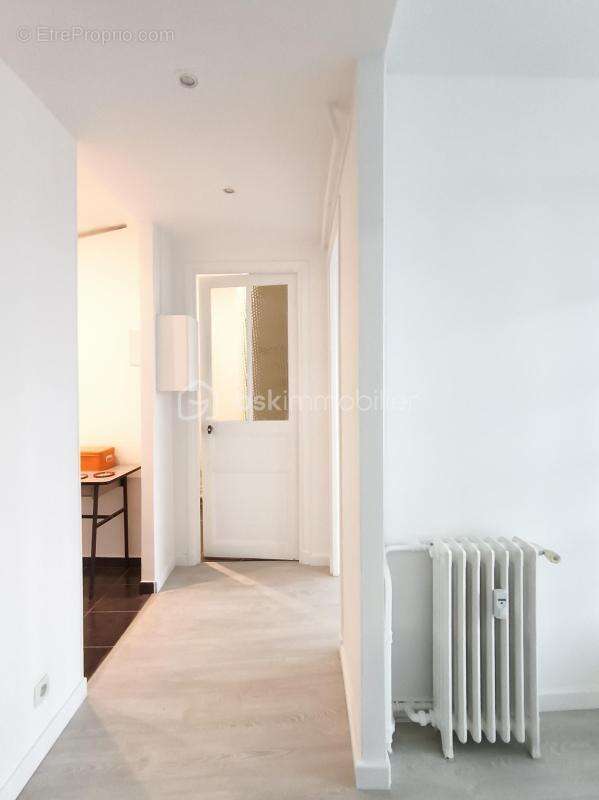 Appartement à PARIS-19E