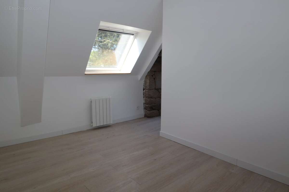 Maison à GLOMEL