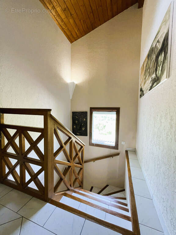 Maison individuelle + grand garage - photo 16
