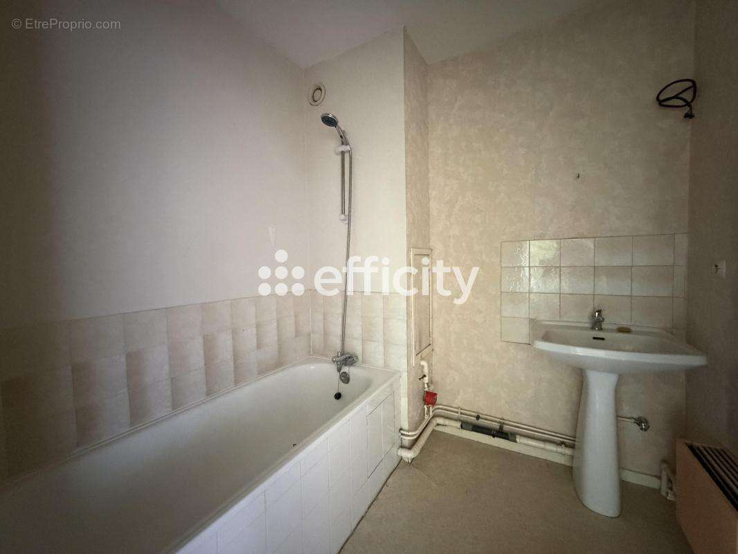 Appartement à SECLIN