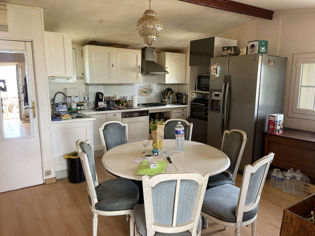 Maison à LE CASTELLET