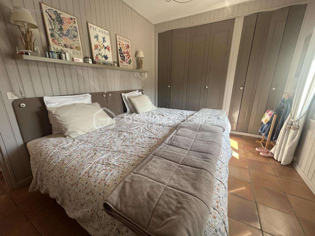Belle maison plain pied - 4/5 chambres - veranda - piscine - terrain - photo 10