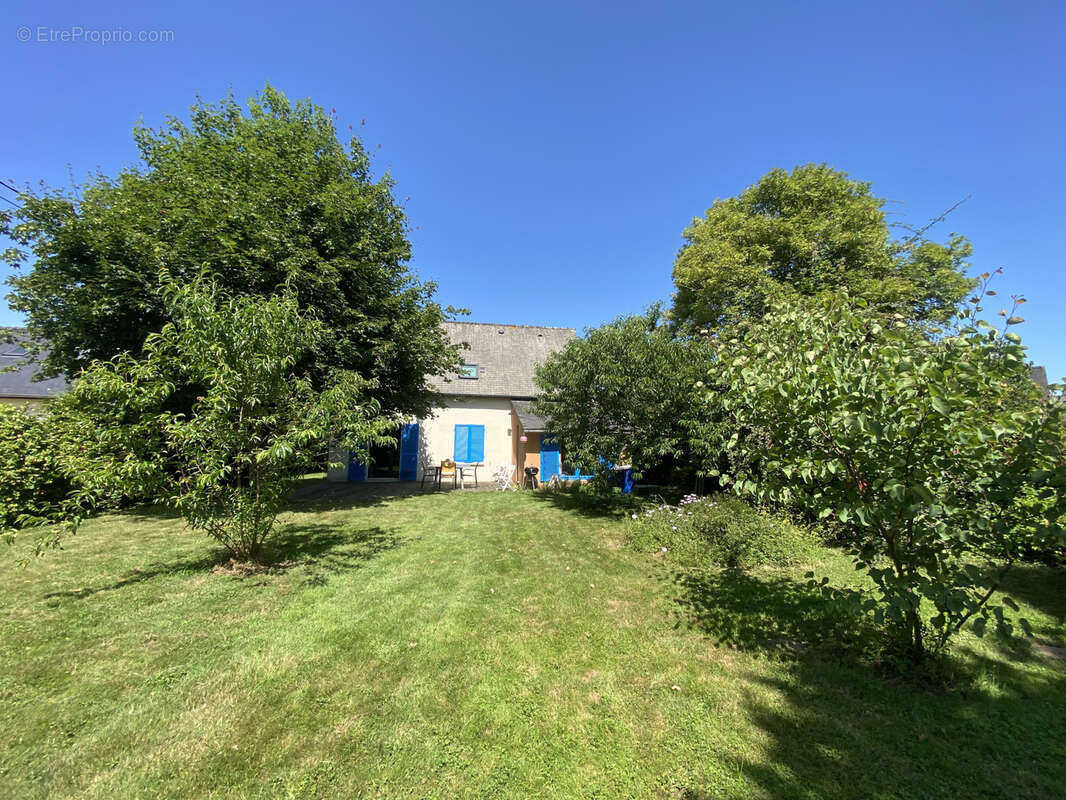 Maison à SAINT-GERMAIN-SUR-ILLE