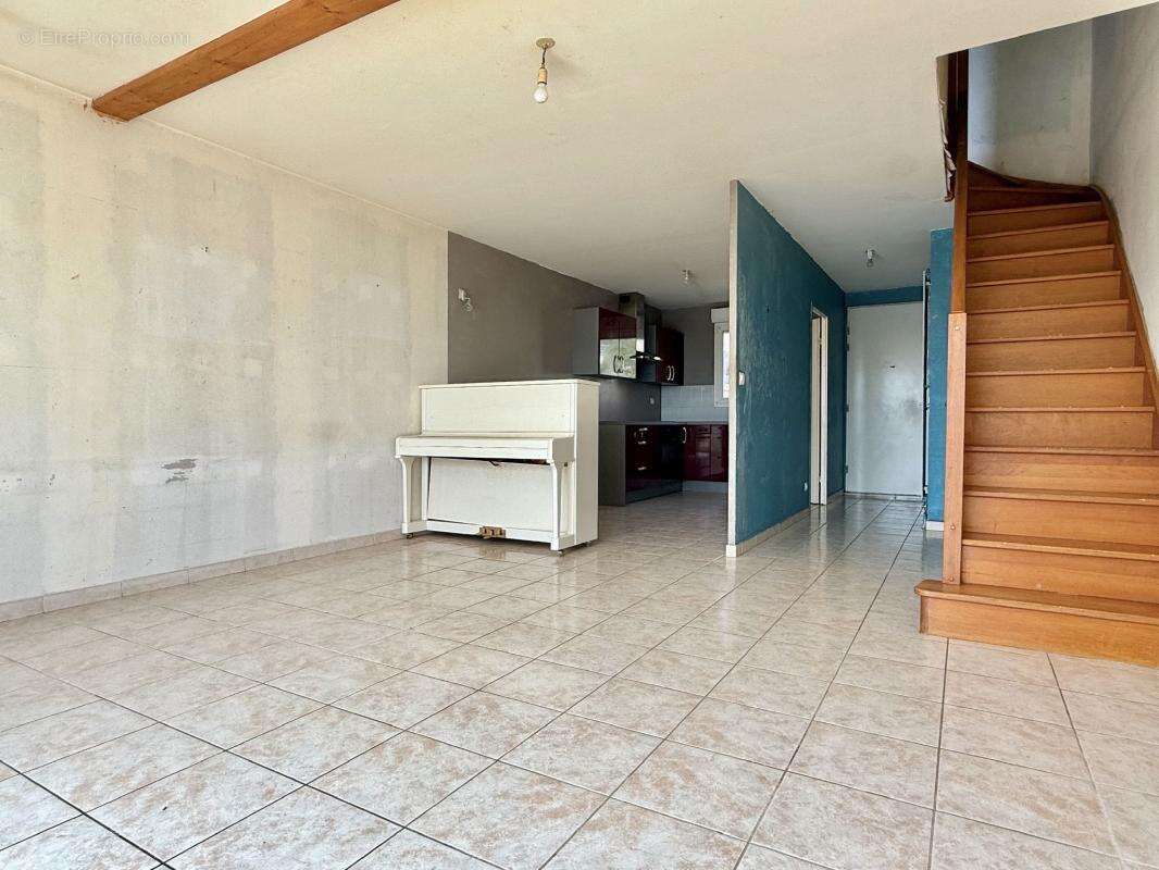 Appartement-Maison à vendre Chenôve, type duplex, 2 chambres avec terrasse à chaque niveau, garage double - photo 8