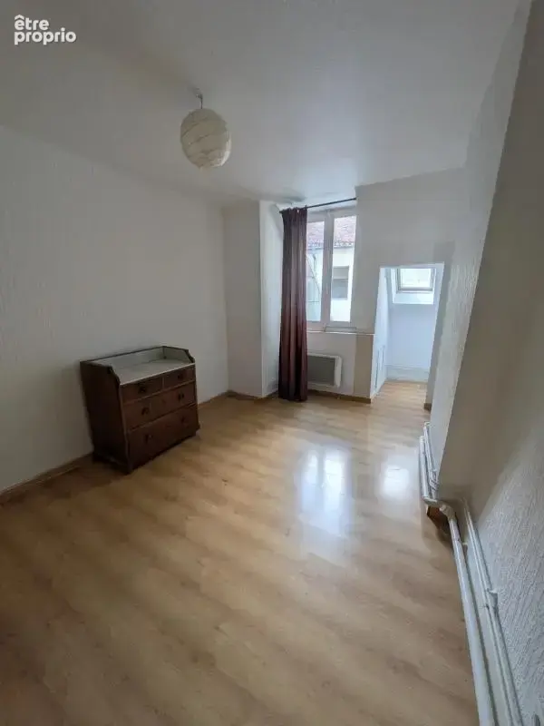 Appartement de 5 pièces de 110 m² à Lons-le-Saunier - photo 6