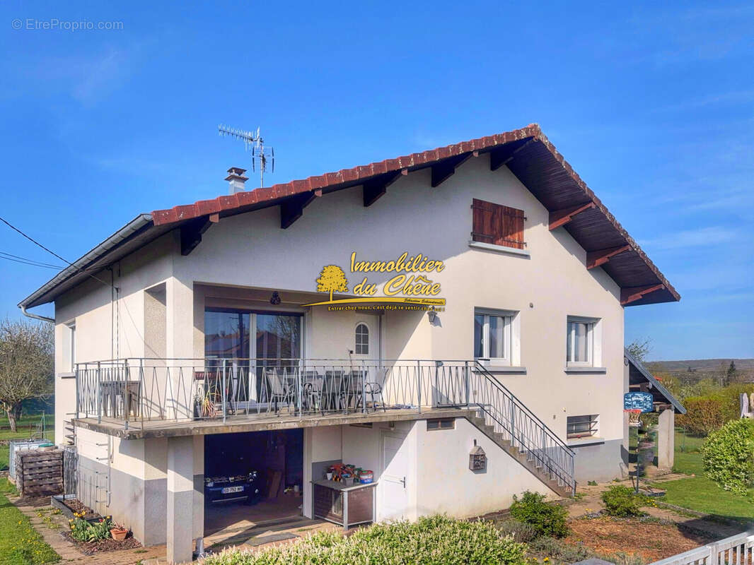 Maison à LUXEUIL-LES-BAINS