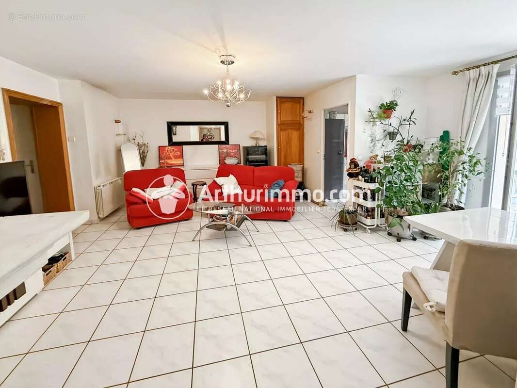Appartement à SOISY-SUR-SEINE