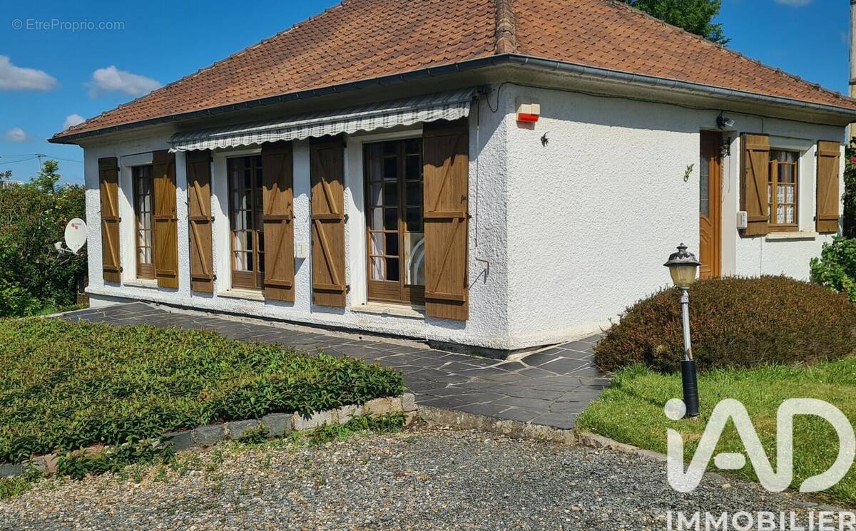 Photo 1 - Maison à SAINT-EUSTACHE-LA-FORET