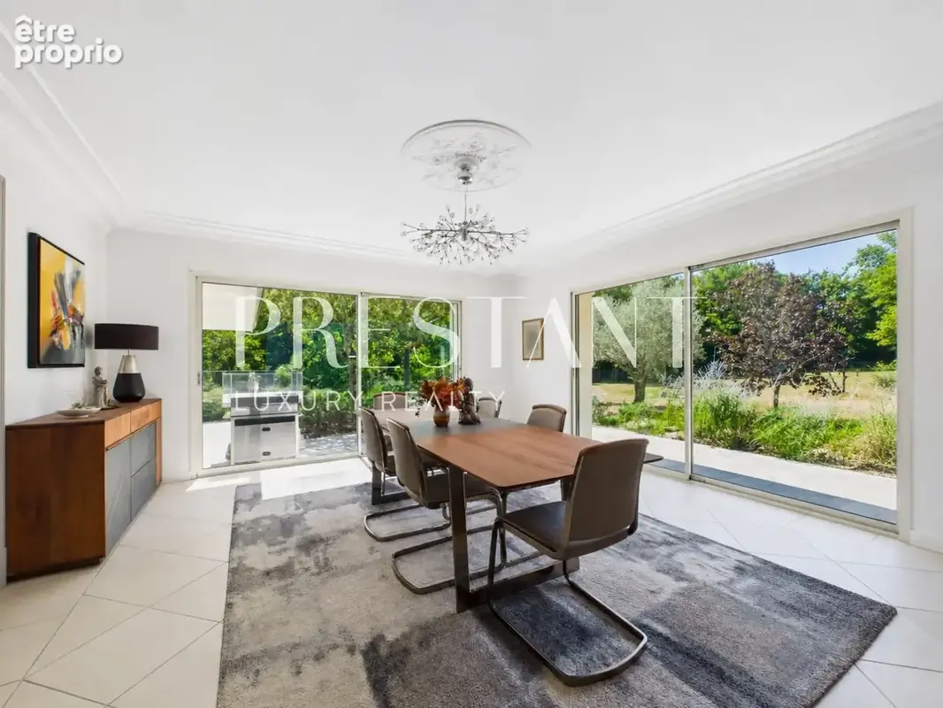 Villa contemporaine de 390m2 sur un parc 1,3 ha - Le Taillan Médoc - photo 10