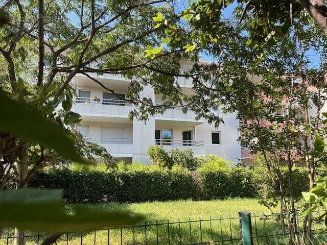 Appartement à LE CRES