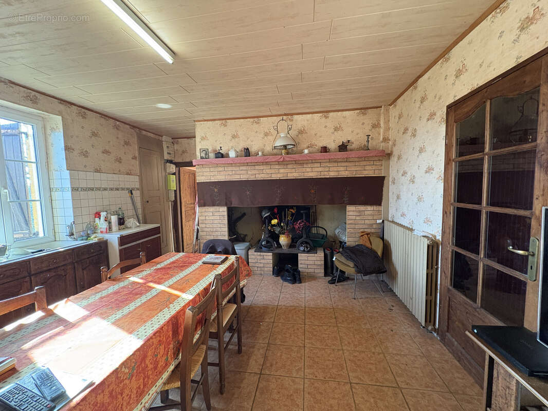 Maison à GRIVES