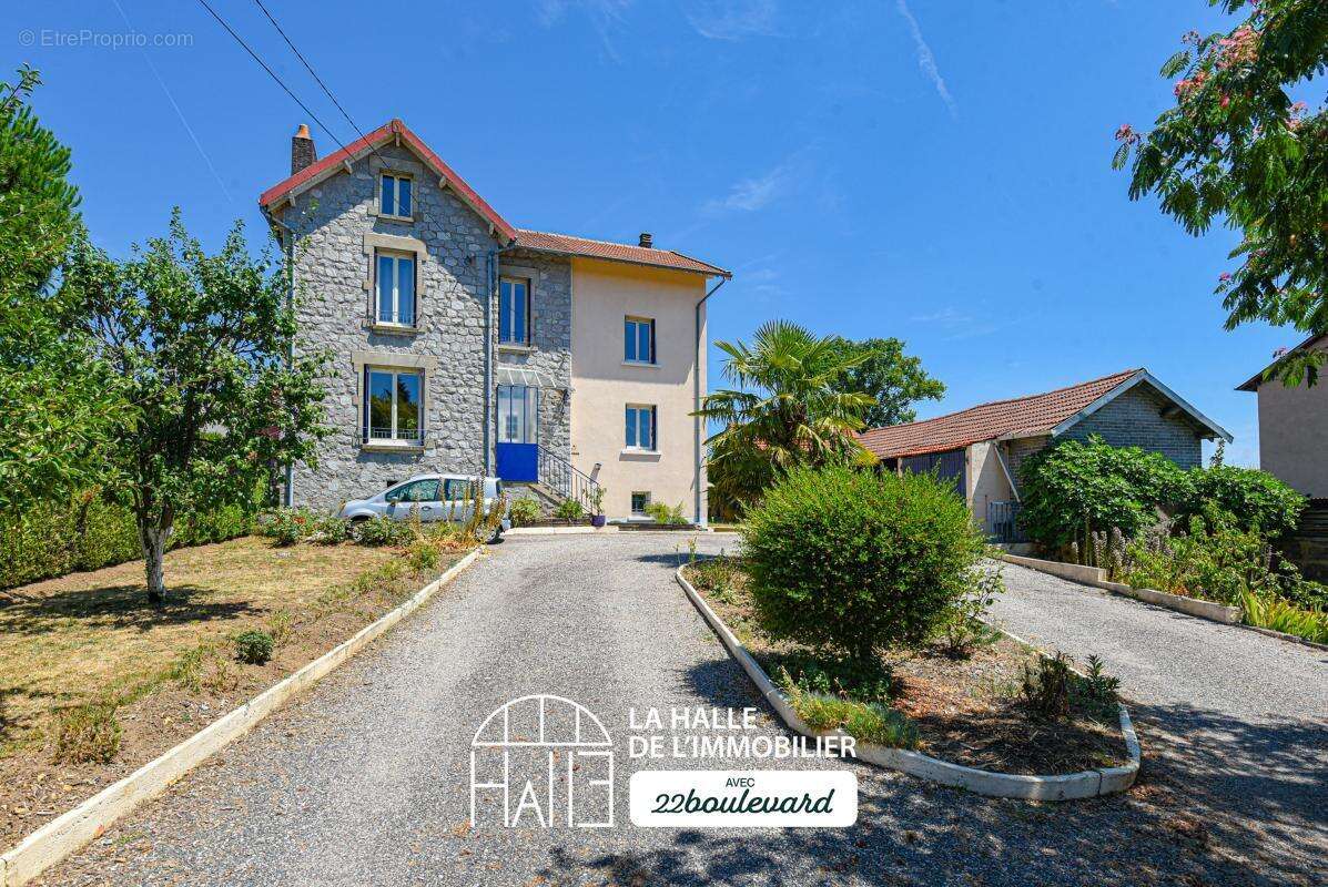 Maison 135 m² à Limoges  - photo 2