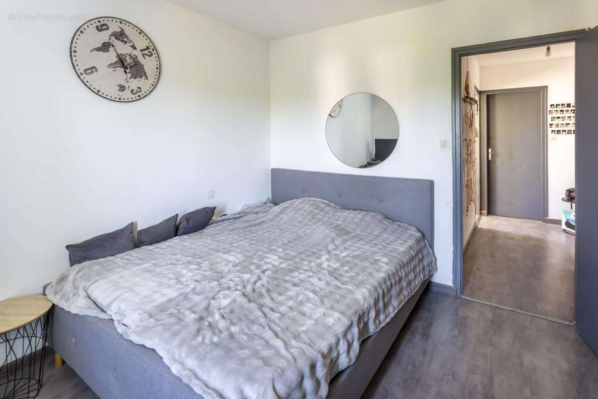 Maison à RUELLE-SUR-TOUVRE