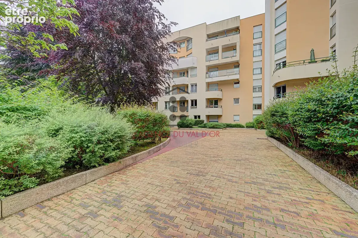 Exclusivité Appartement Saint Cloud 3 pièces /74.7m2 / QUARTIER HIPPODROME - photo 18
