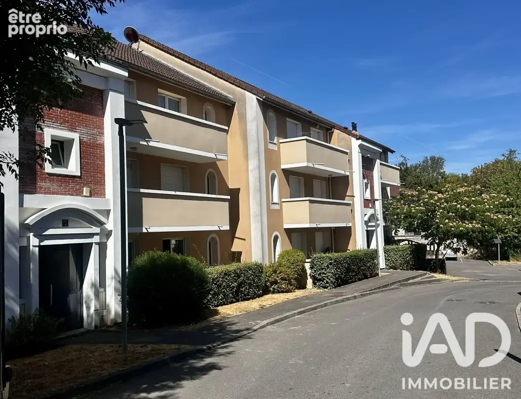 Photo 1 - Appartement à SAINT-GERMAIN-LES-CORBEIL