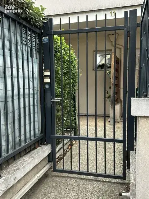 Appartement 3 pièces 61 m² à vendre à Le Blanc-Mesnil (93150) - photo 2