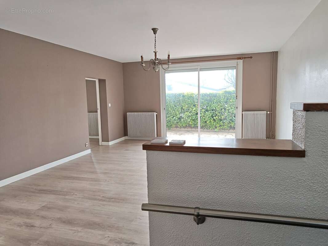 Maison 153 m² à Crissey  - photo 3