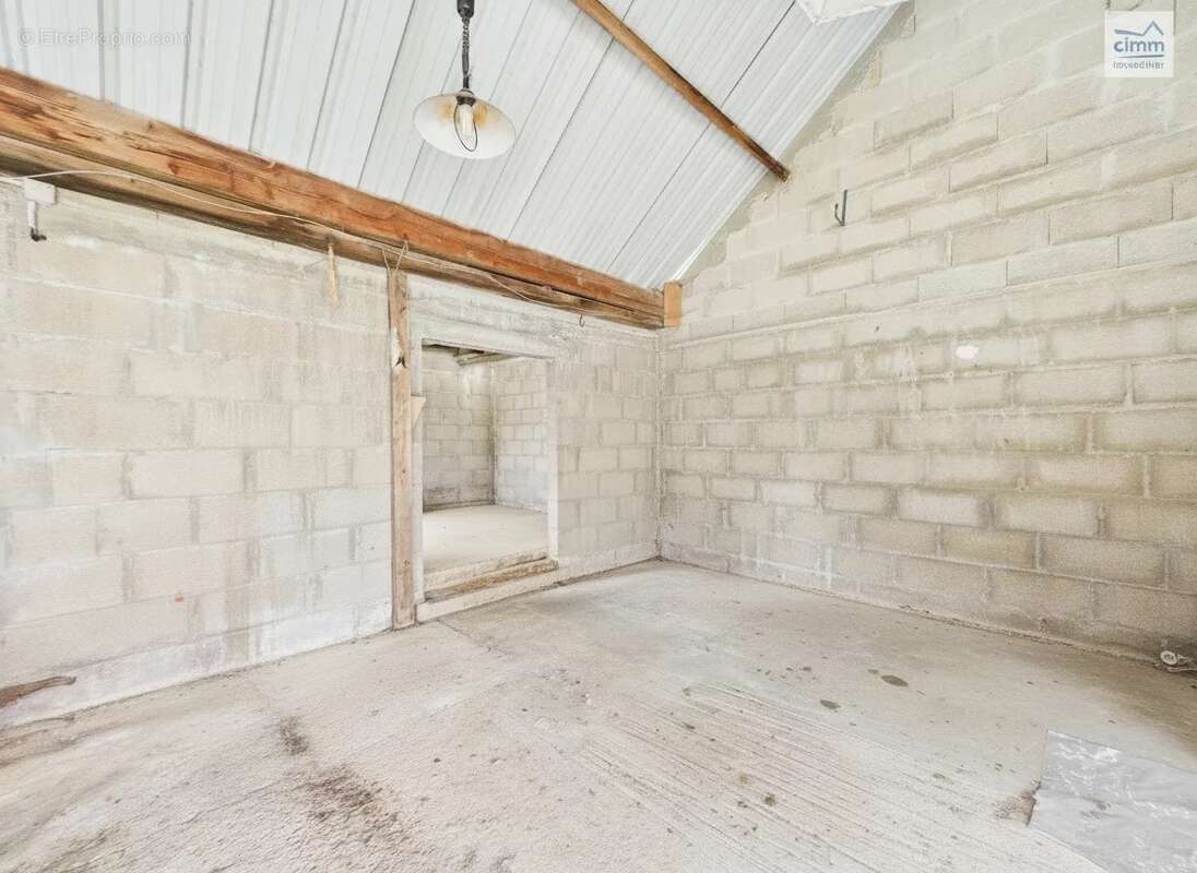 Maison à LES BRULAIS