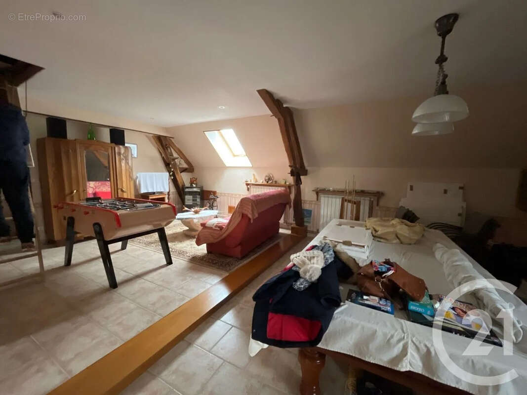 Maison à ENTRAINS-SUR-NOHAIN