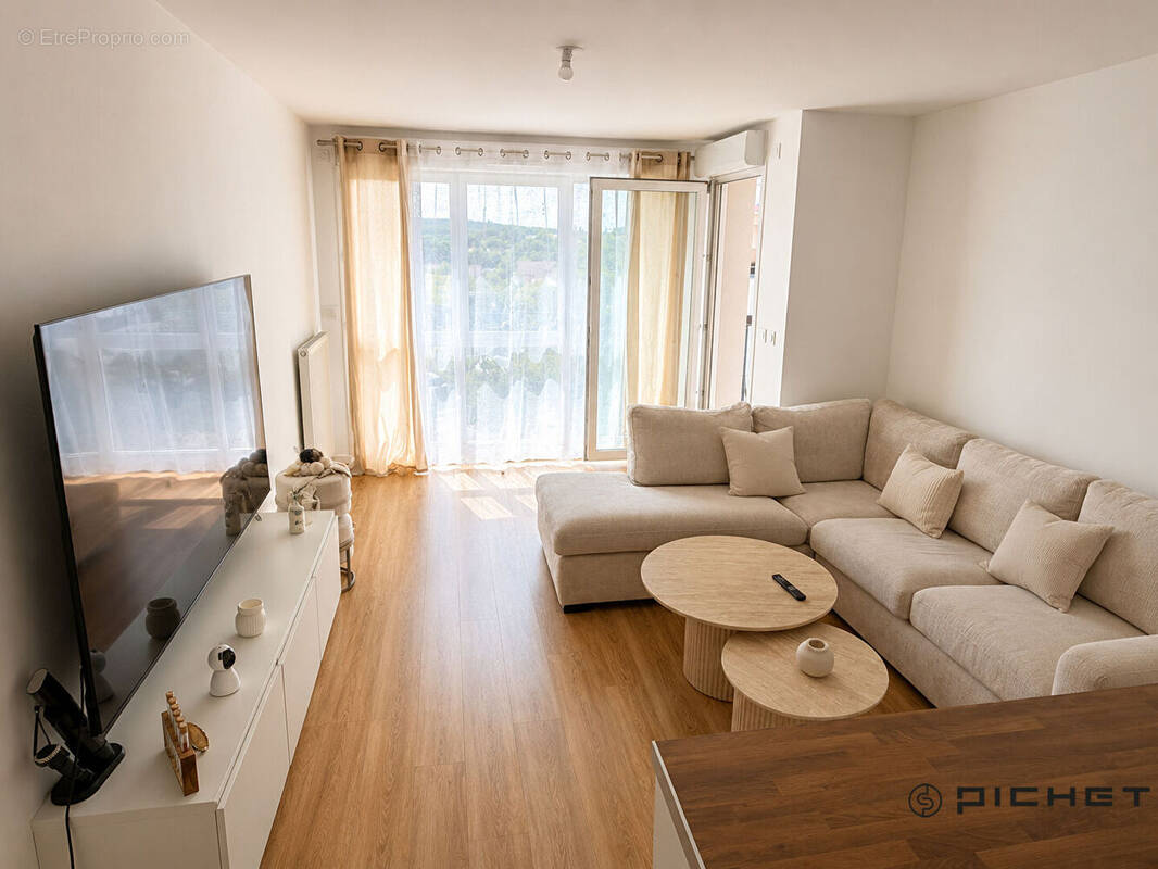Appartement à VILLIERS-LE-BEL