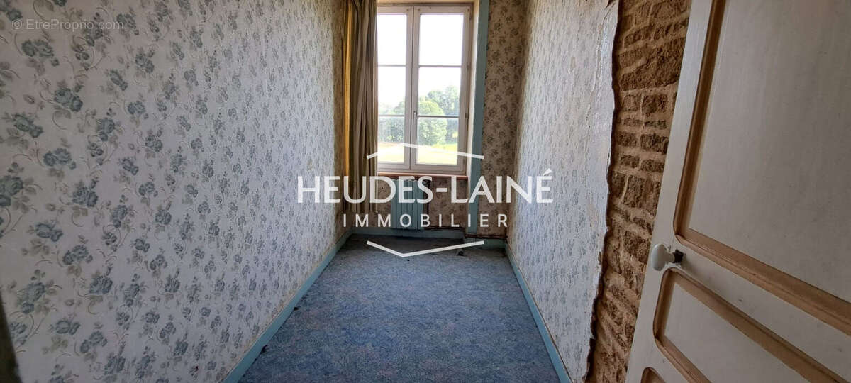Maison + dépendances - LES LOGES MARCHIS - photo 10