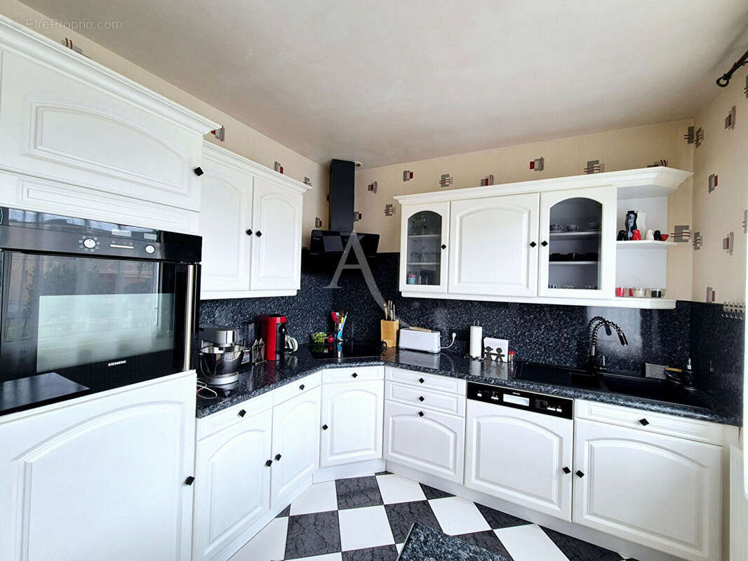 Maison à ROSNY-SOUS-BOIS