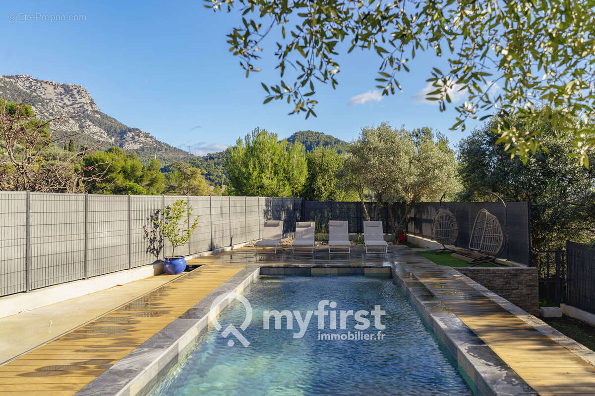 Maison à LA VALETTE-DU-VAR