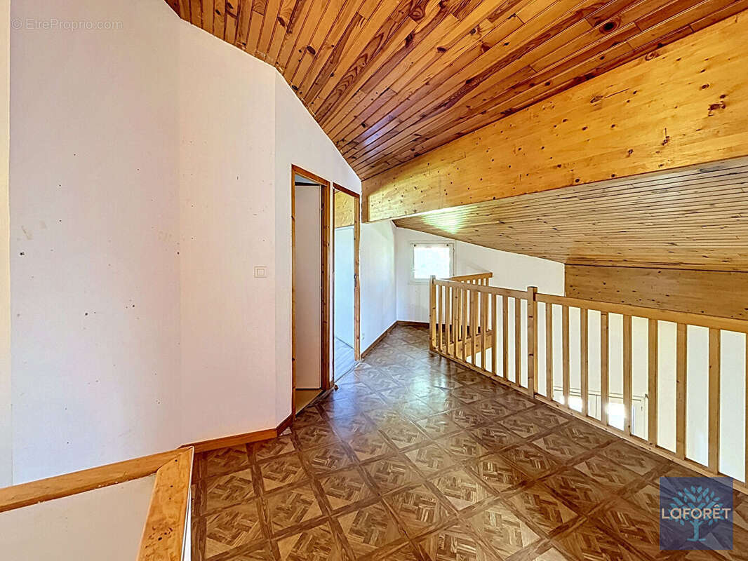 Maison à SAINT-ORENS-DE-GAMEVILLE