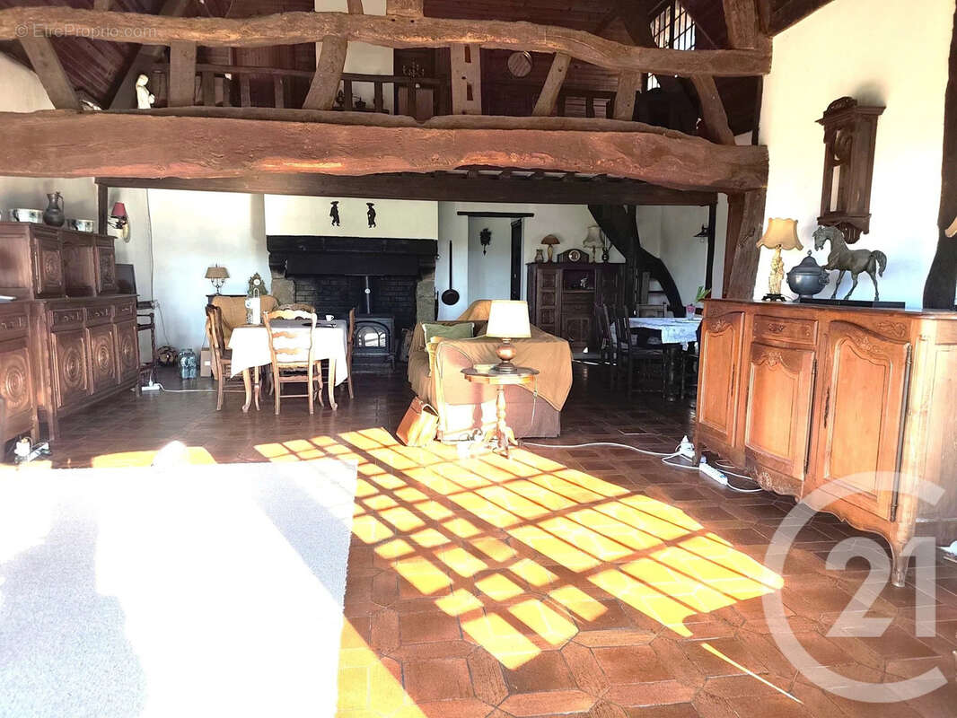 Maison à BERNAY