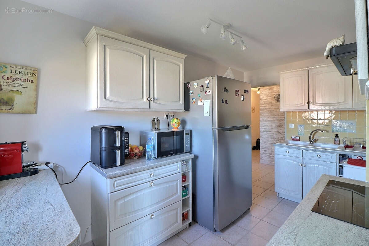 Appartement à HYERES
