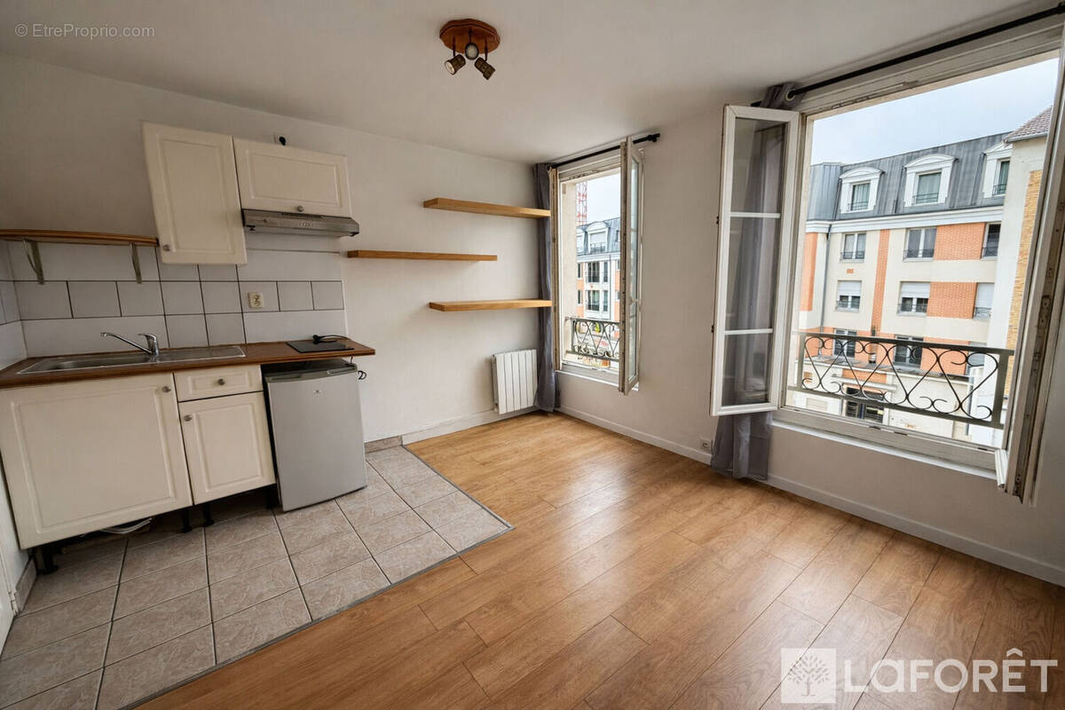 Appartement à CHAVILLE