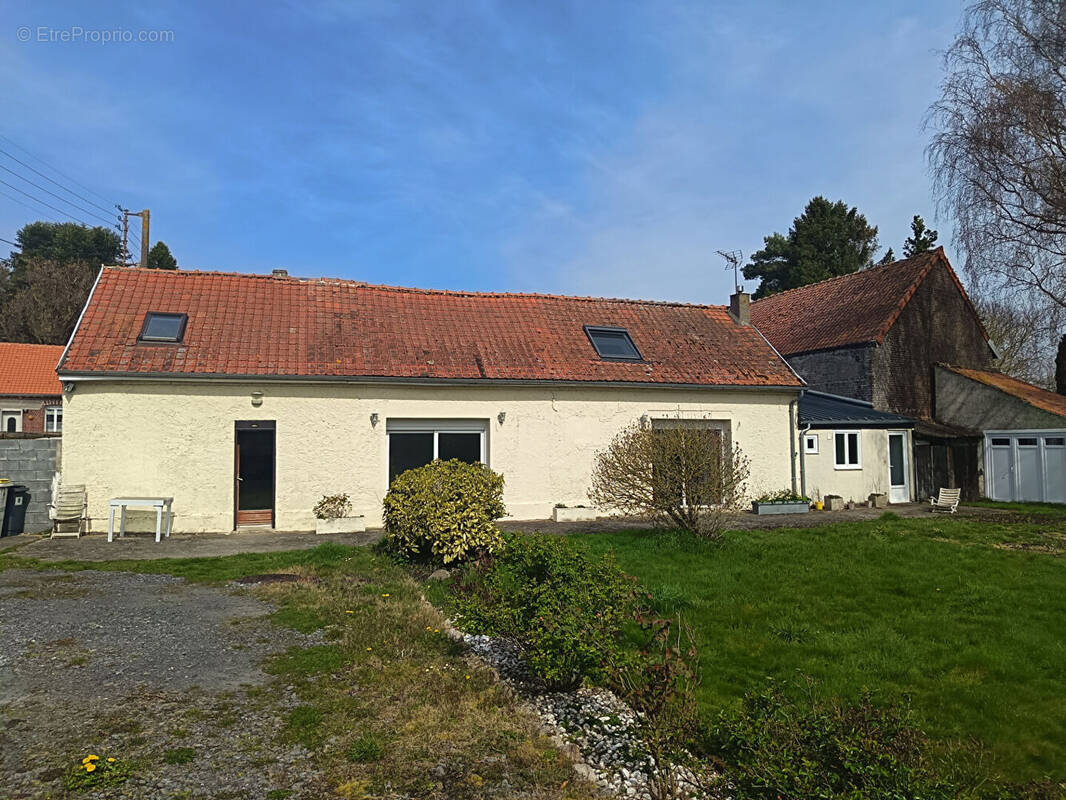 Maison à BEAUREVOIR