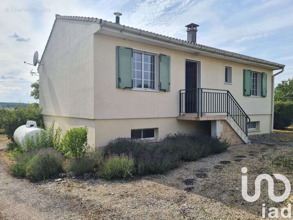 Photo 2 - Maison à GONDRECOURT-LE-CHATEAU