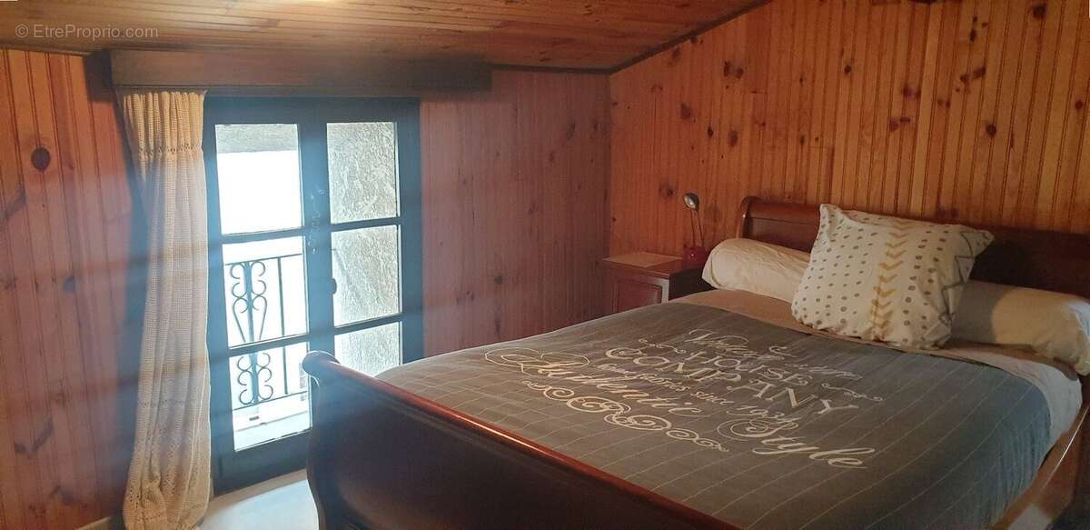 Maison à PUILAURENS