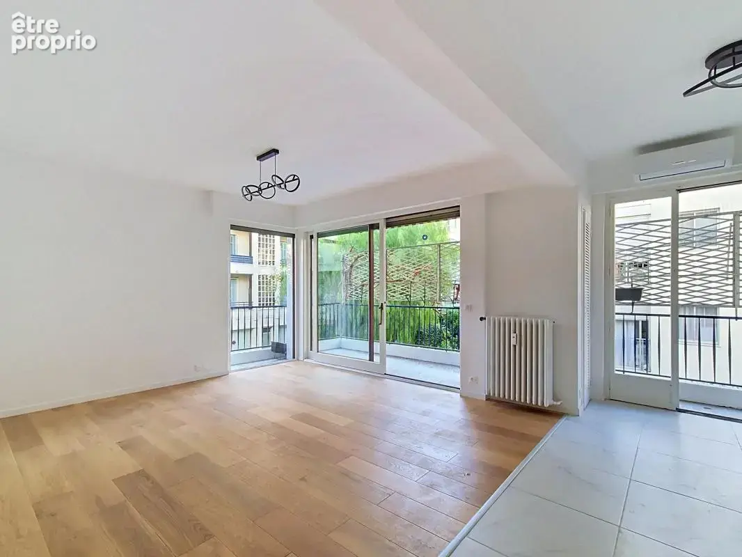 Appartement À Vendre - photo 2