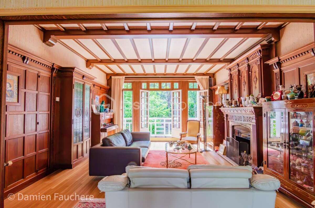 Élégante Demeure d'Architecte (1927) dans parc arboré de 1 785 m² - photo 3