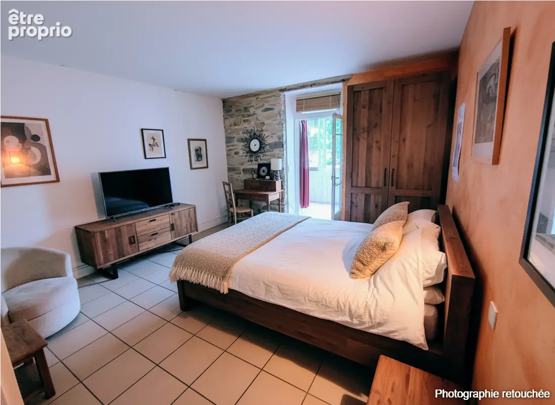 Superbe T3 en duplex avec terrasse privée et jardin commun à Millau - photo 9