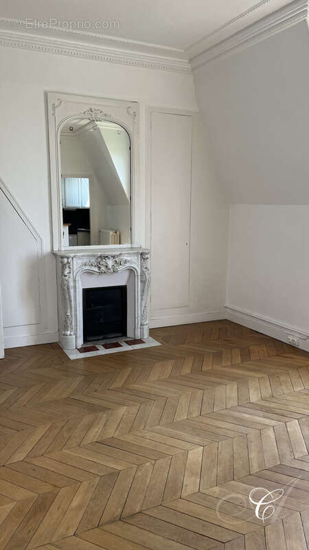 Appartement à VERSAILLES