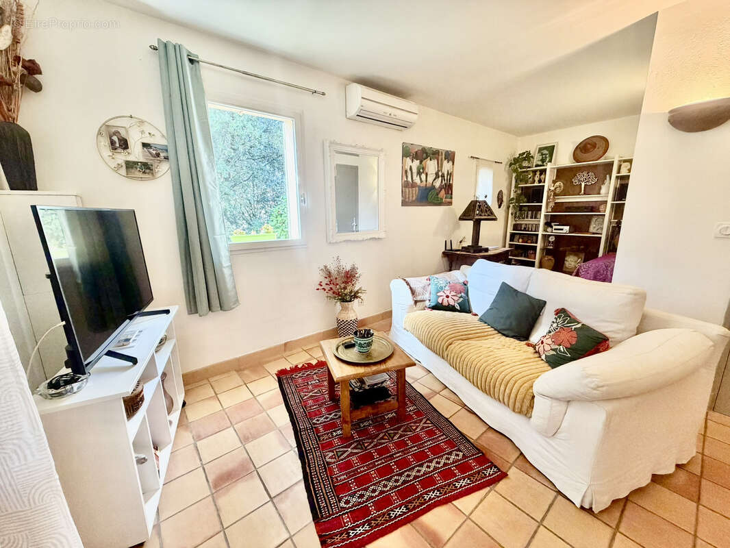 Appartement à VAISON-LA-ROMAINE