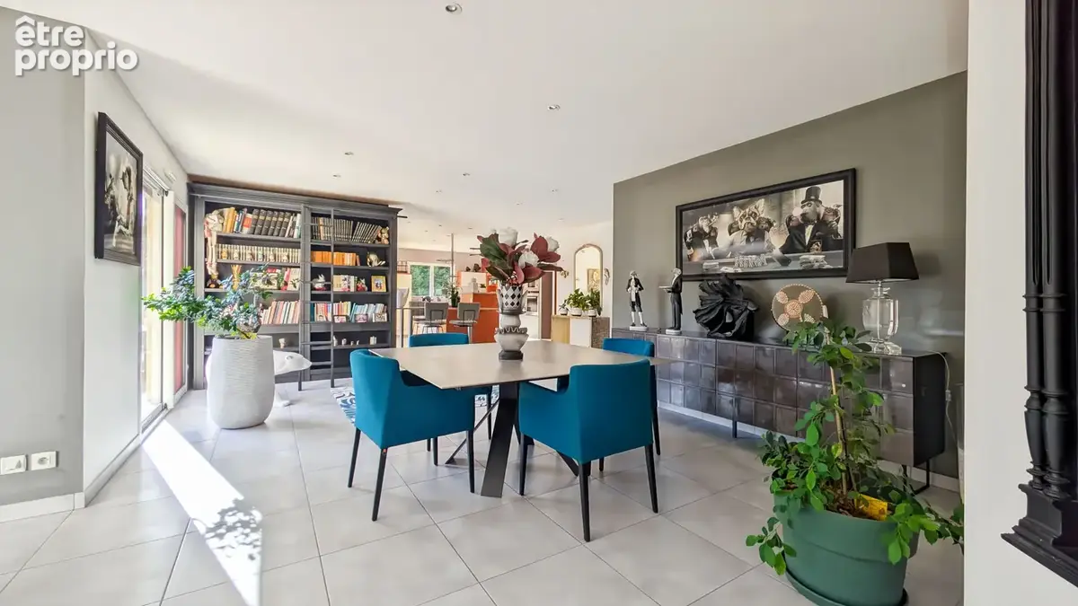 COMBOURG - Maison contemporaine 232 m² - 4 chambres - photo 3