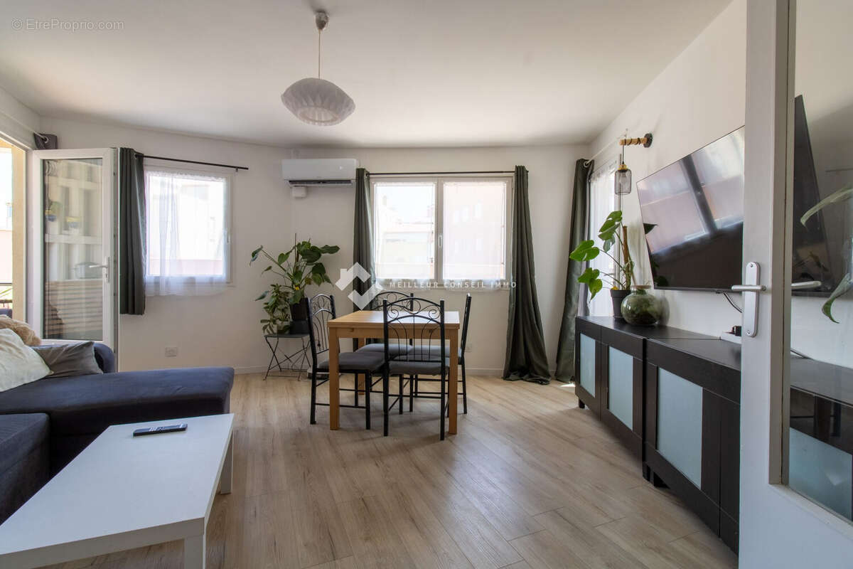 Appartement 59 m² à Agde  - photo 3